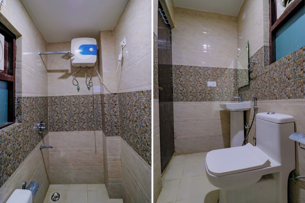Hotel Dolphin Near IGI Airport