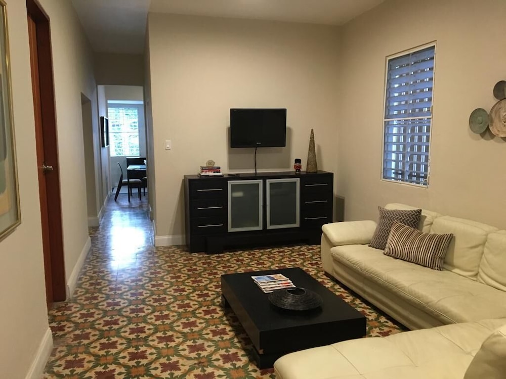 3 Bedroom Large Home San Juan view 3