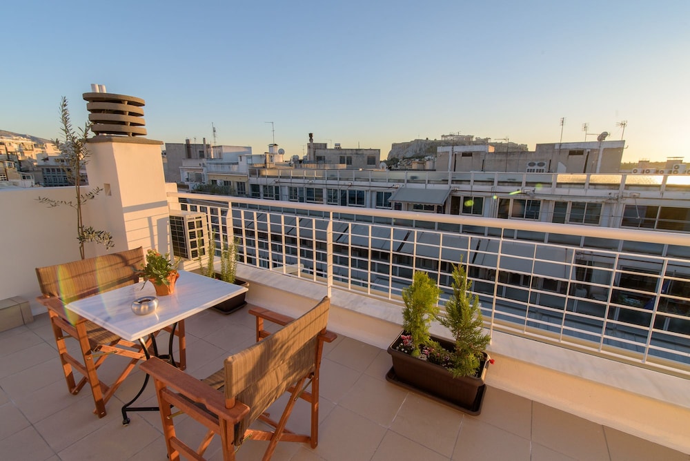 Acropolis Suites