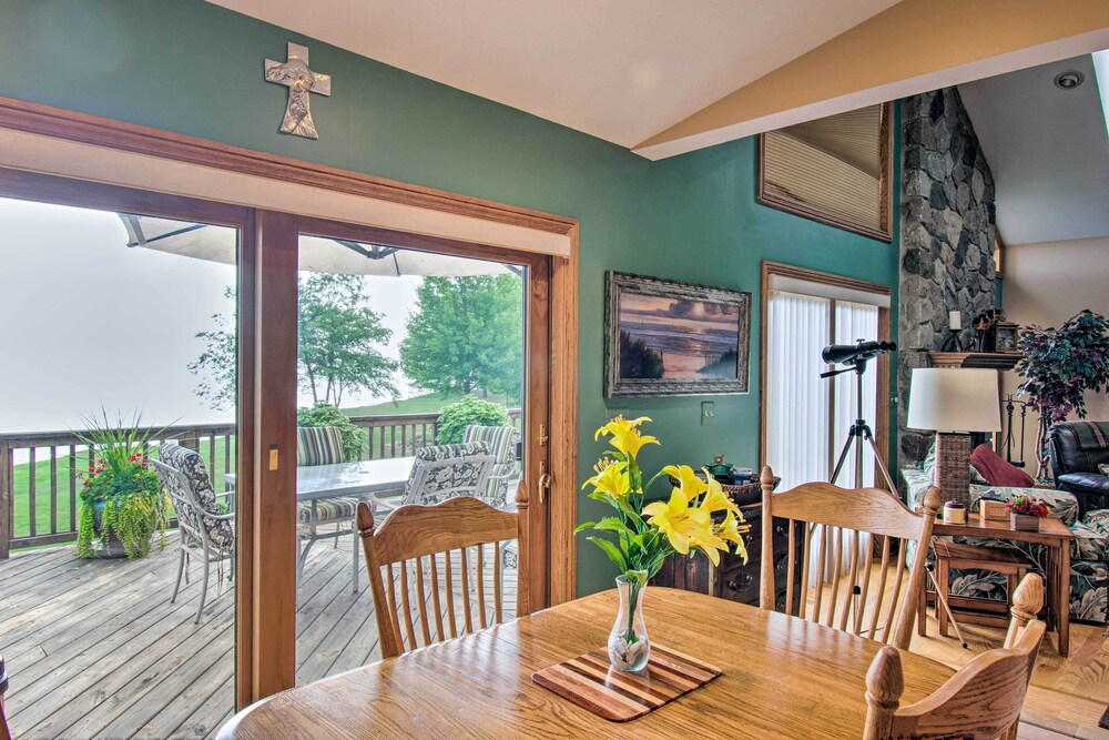 Large Family Home w/ Deck & Yard on Lake Huron