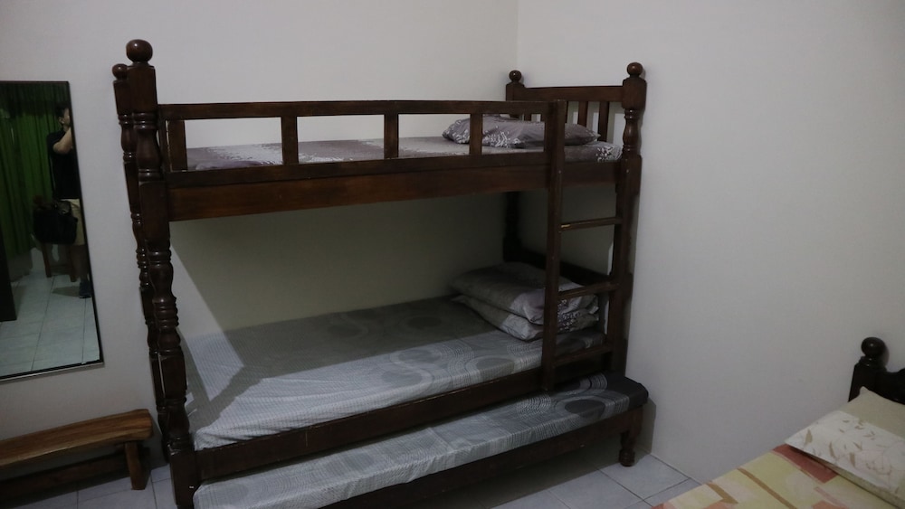 Hundred Isles' Room Rentals and Transient House