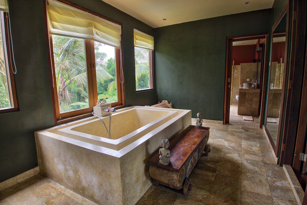 Villa Atas Awan