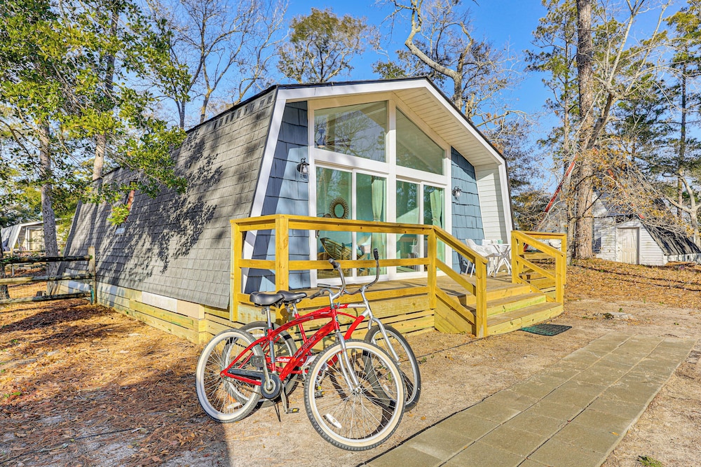 Boat, Fish & Bike: Oak Island Home w/ Large Yard