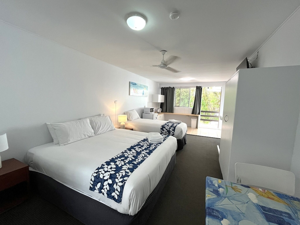 Mermaid Beach Vacations - Browns Broadbeach - Property Image 4