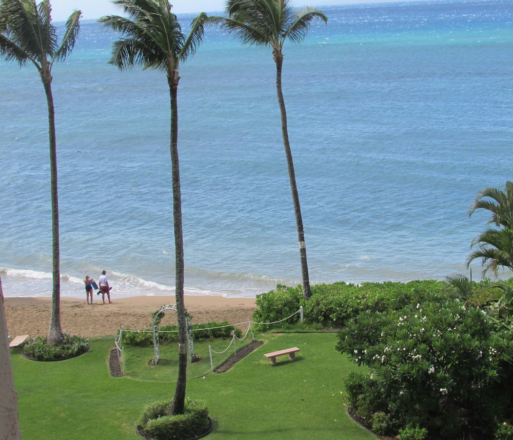 Royal Kahana Resort by rkmaui