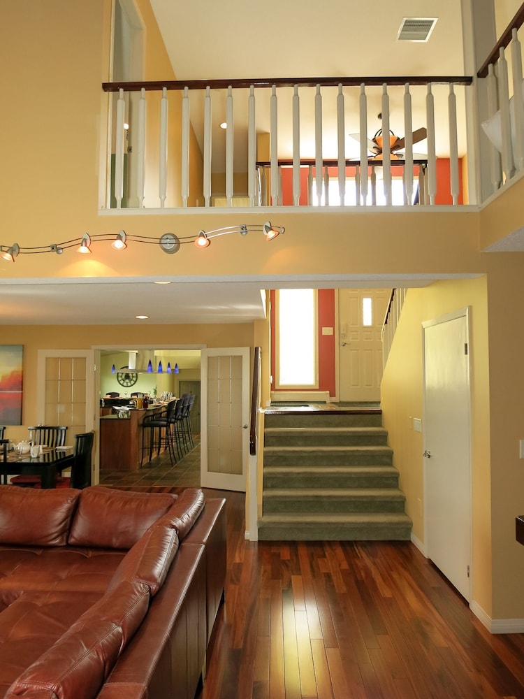 A View of the Lake Bed & Breakfast - Image 3