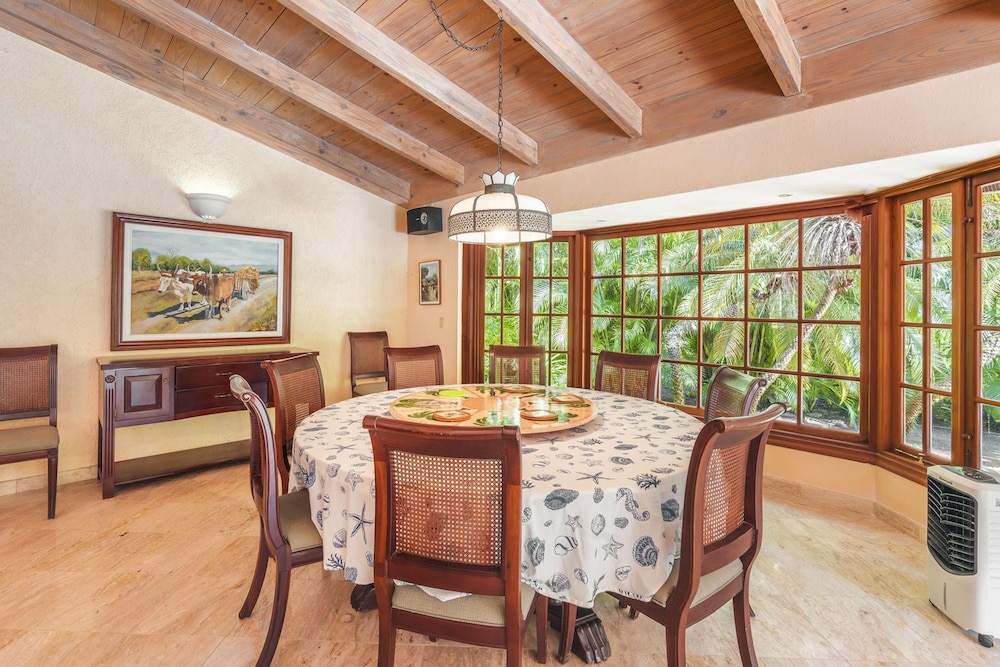 Villa Nearby Minitas w Poob bbq in Casa de Campo