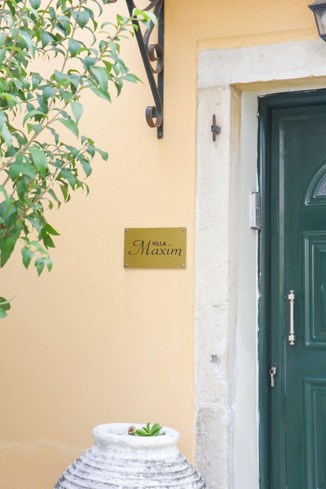 Maxim Suite in Corfu view 3