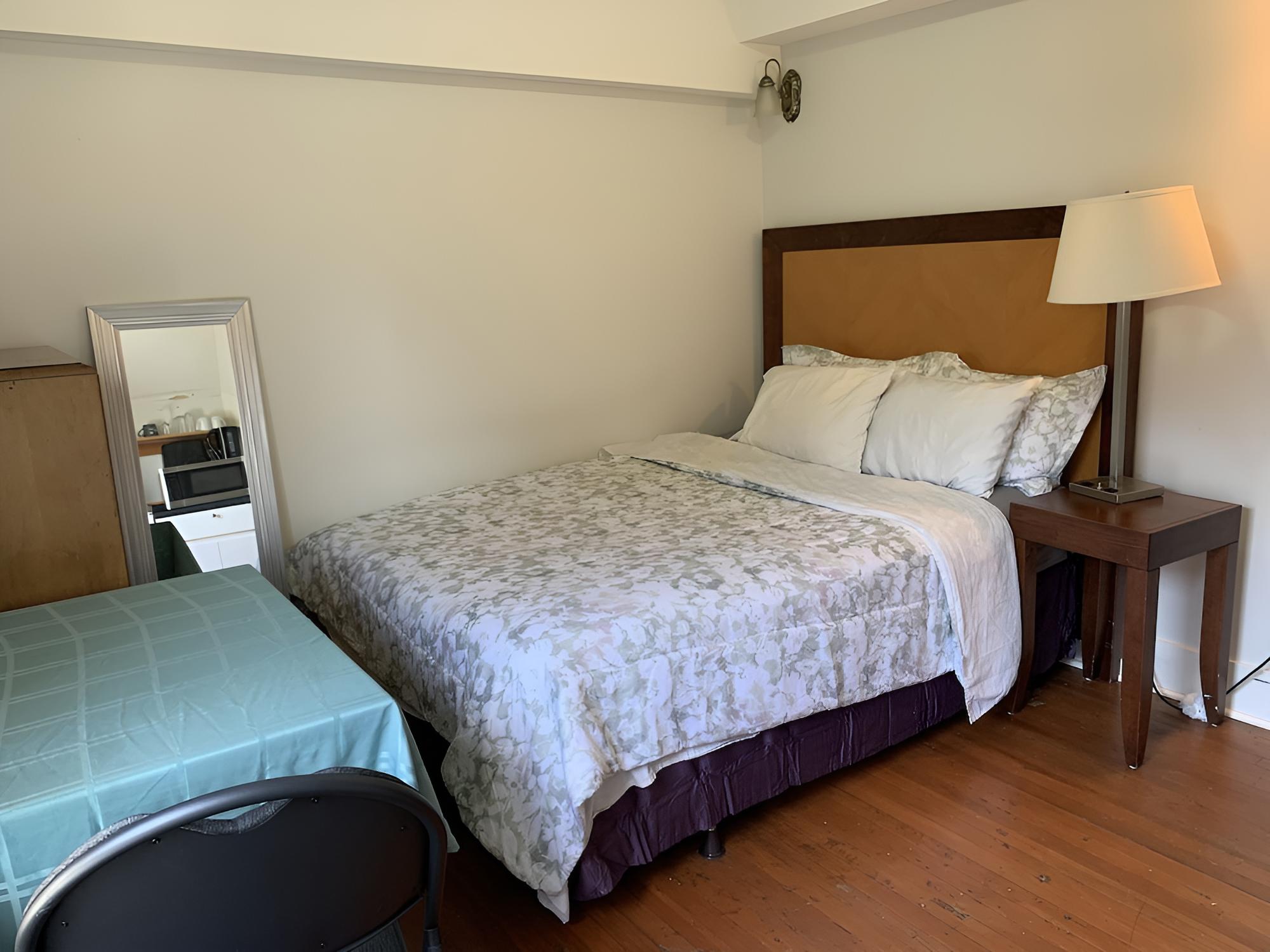 Vancouver west guesthouse