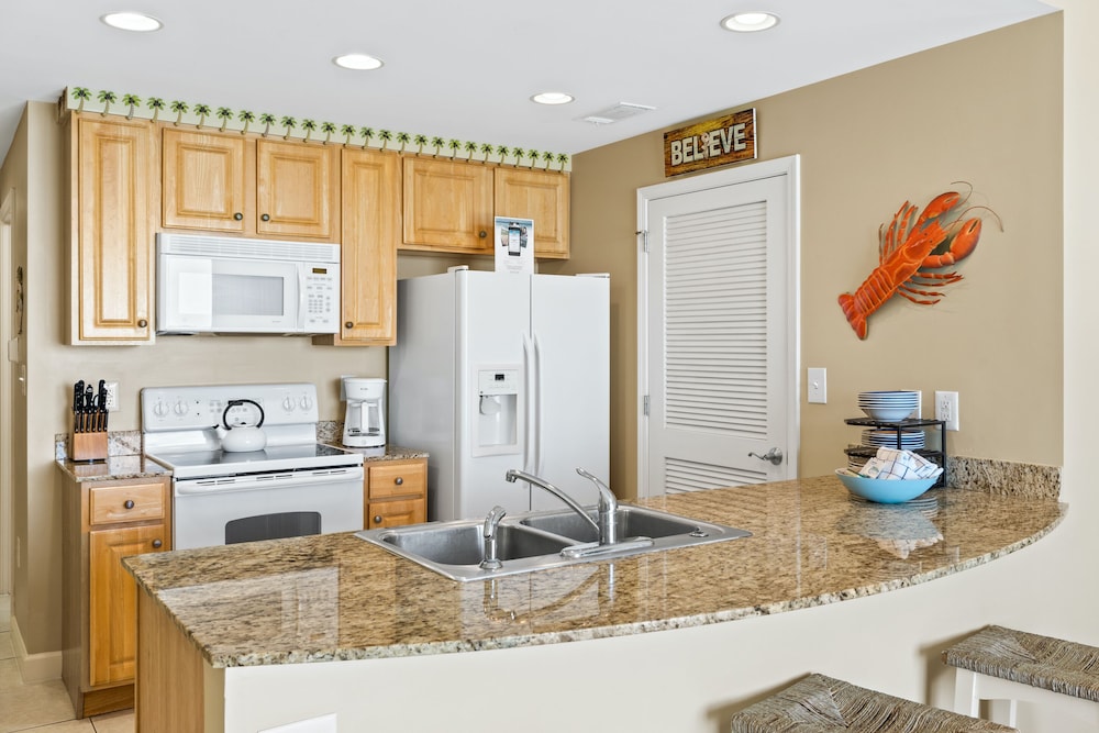 Splash Beach Resort by Panhandle Getaways