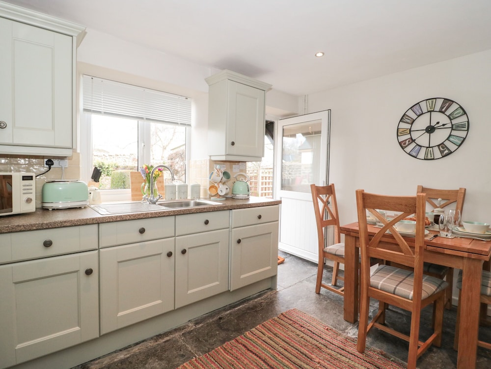 Jasmine Cottage