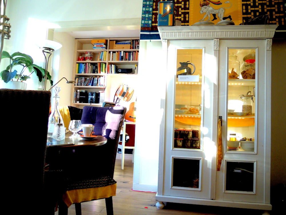Miss Ortelia b&b