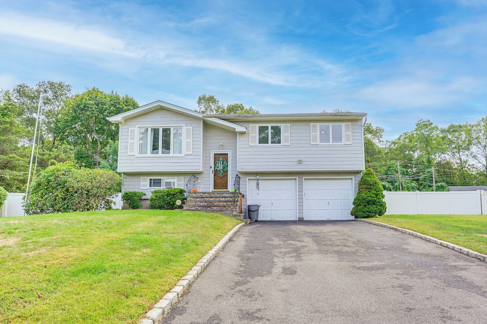 Family Home Near LIE & Blydenburgh Co Park