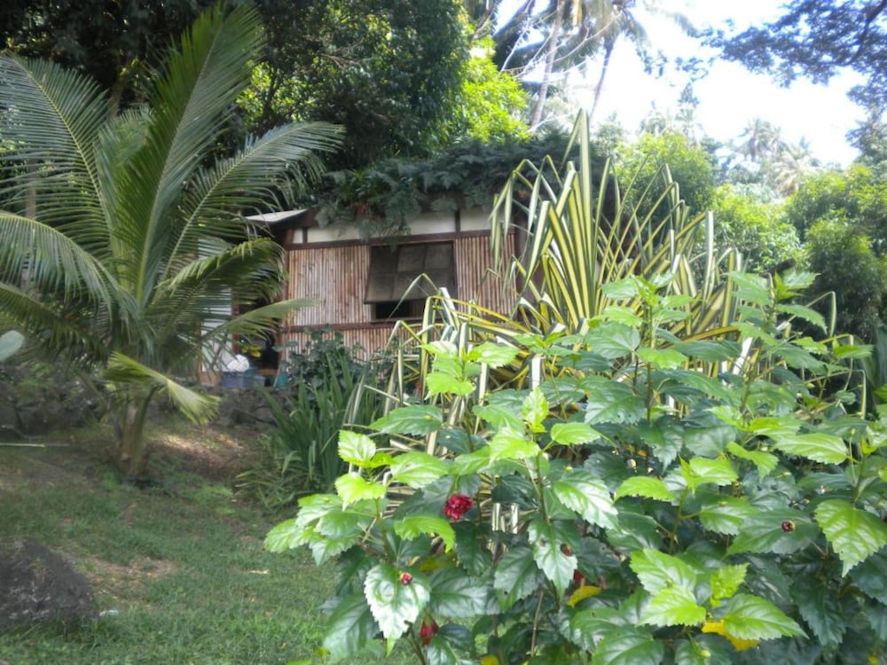 Fare Oviri Lodge