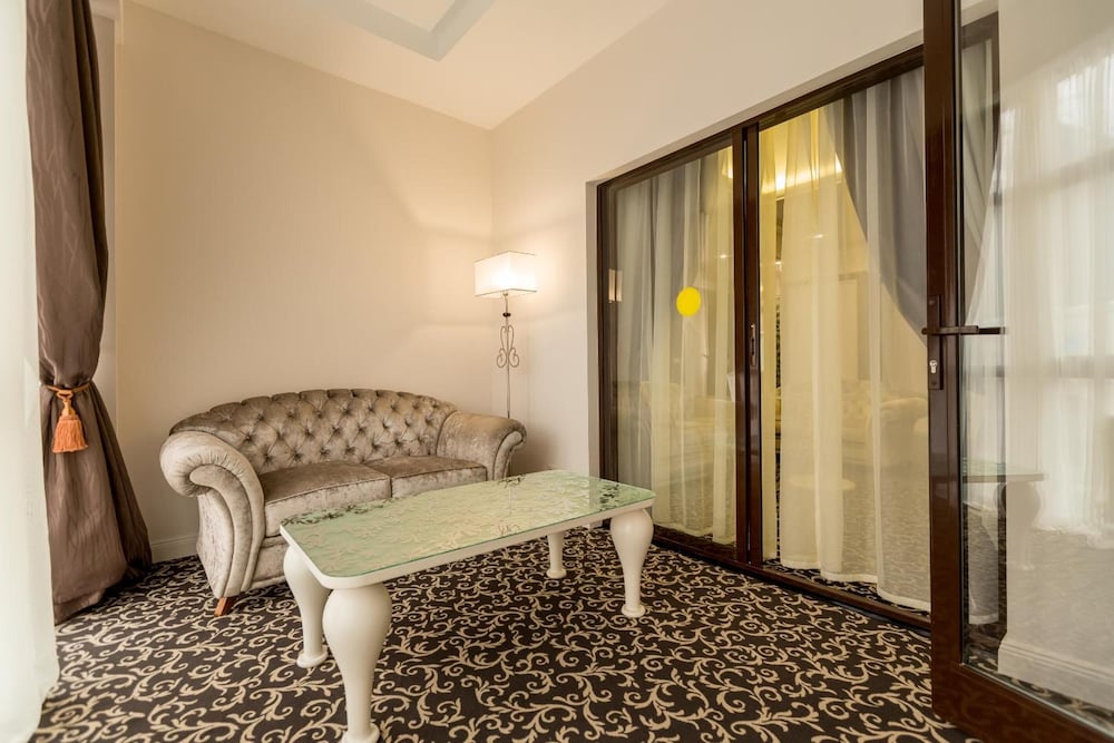 Arcadia Hotel