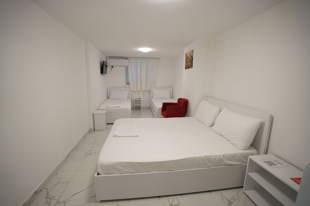 Enles Hotel