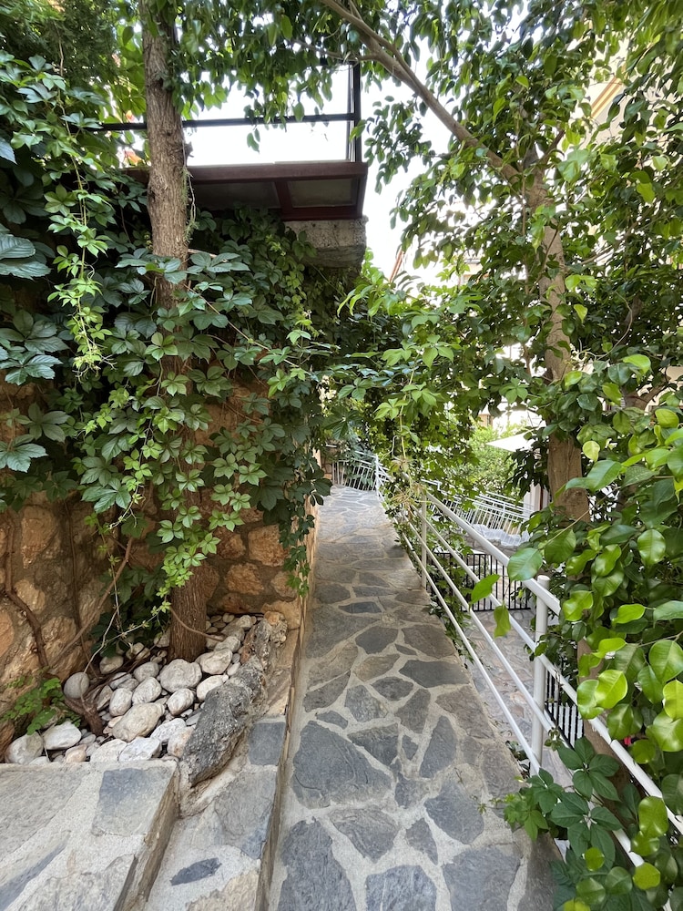 Talay Otel