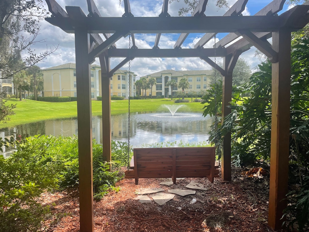 Dunes Court Hideaway - Cozy Apartment in Kissimmee