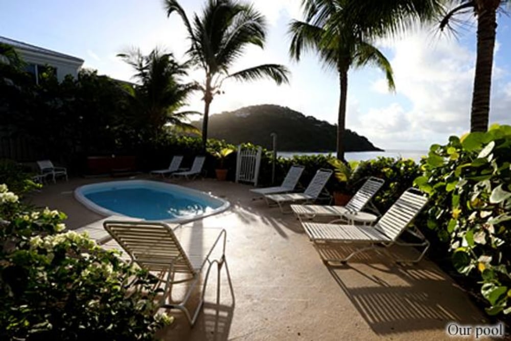 Coconut Coast Villas