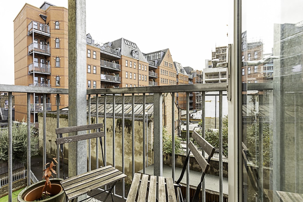Bright Flat in Historic Whitechapel