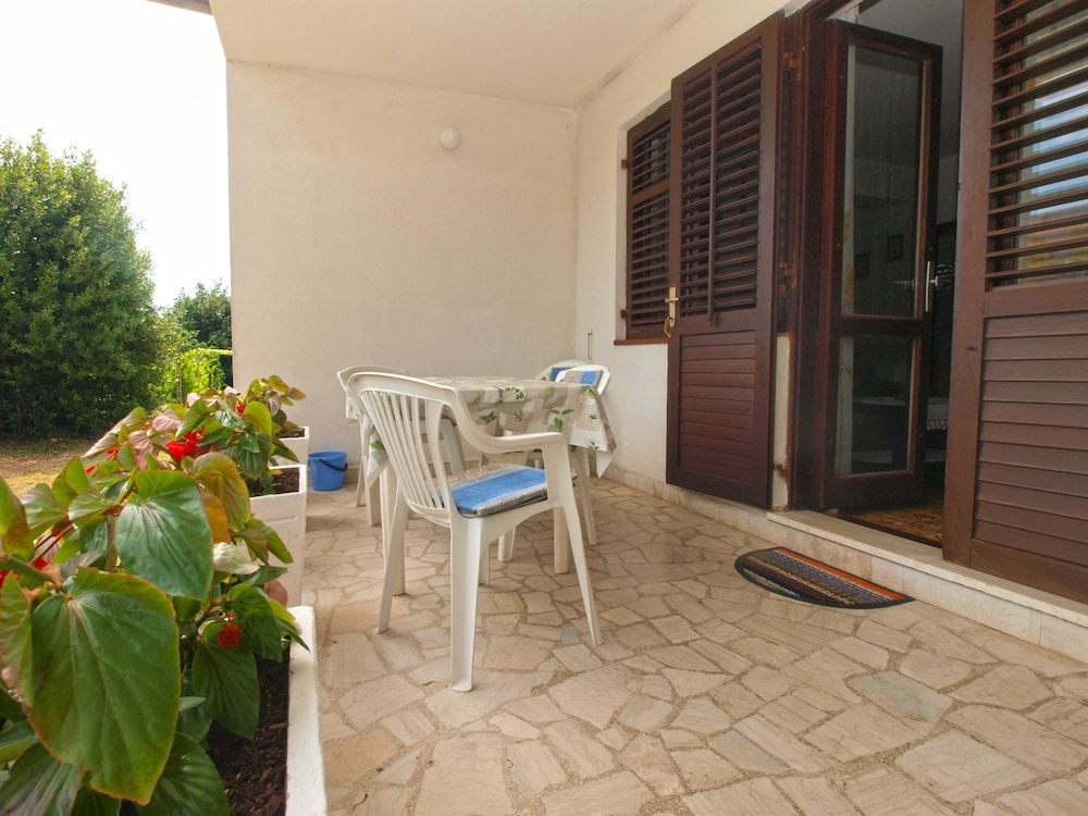 Apartment 1681 view 3