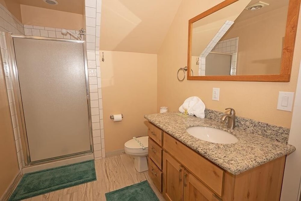 930 Rubicon Trail 4 Bedroom Home by RedAwning