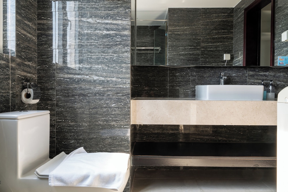 Yue Tai Apartment City Center by Soben