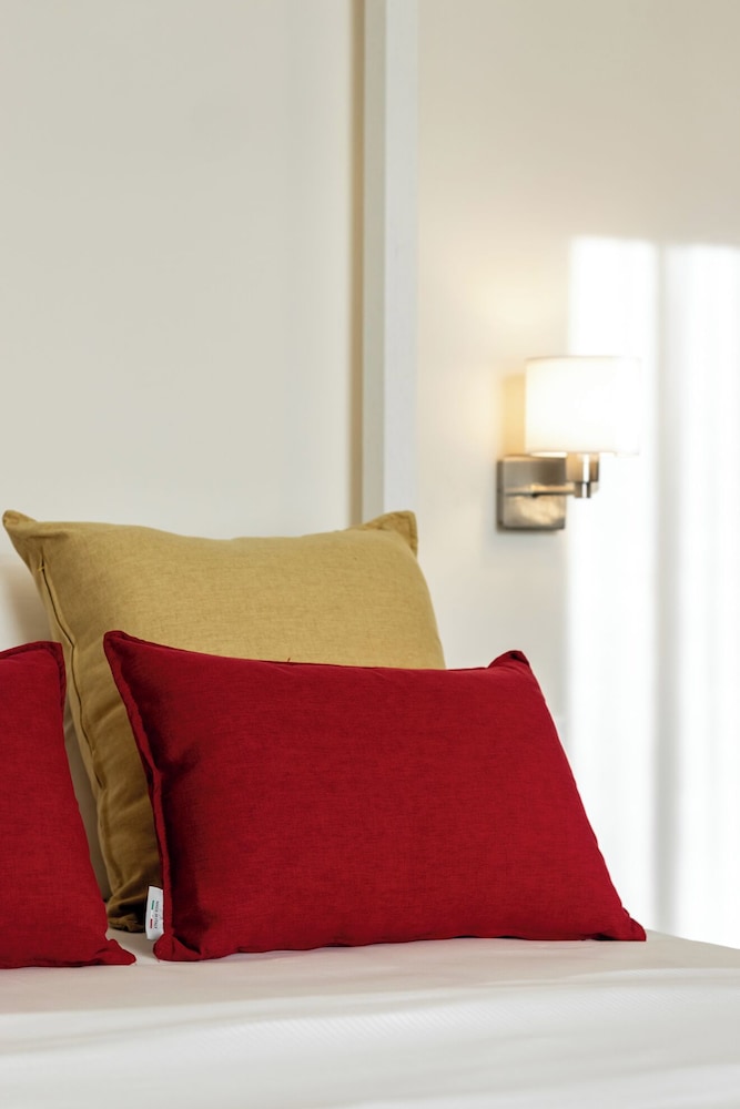 Il Faro luxury rooms & lounge