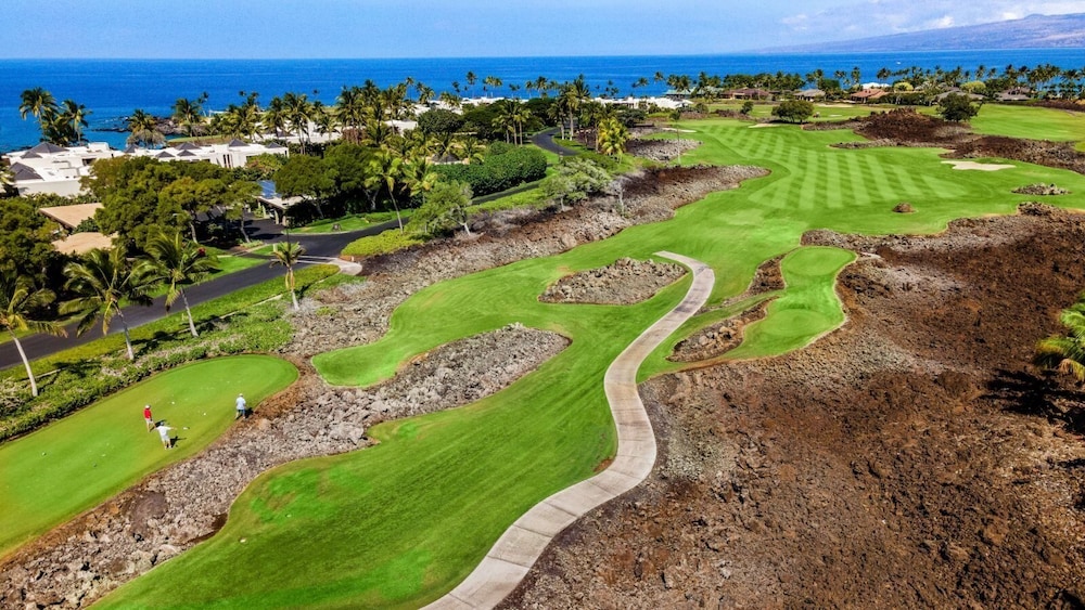 Beautifully Updated - Close to Beach & Pool - Oceanview Lanai - Vrkcv