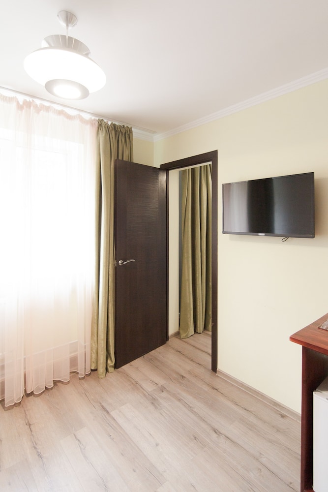 Art Suites Underpub