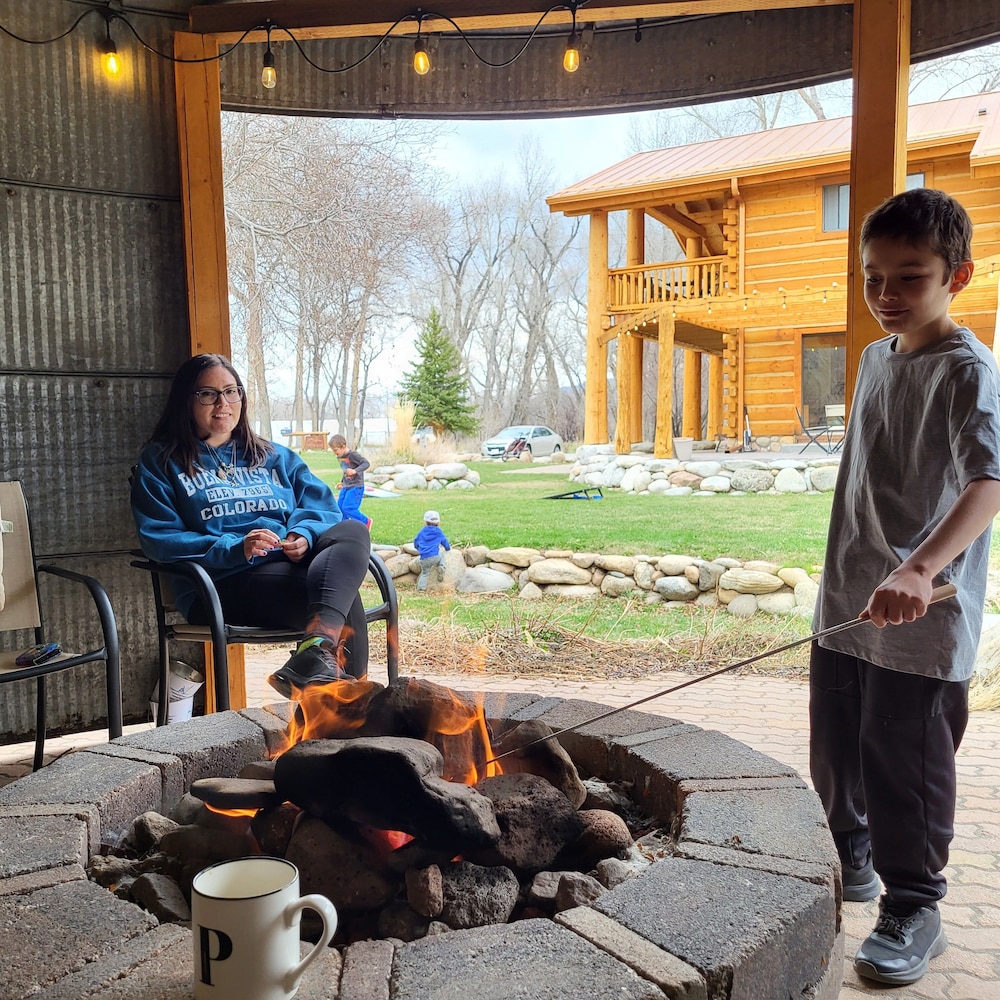 Buffalo Peaks B&B