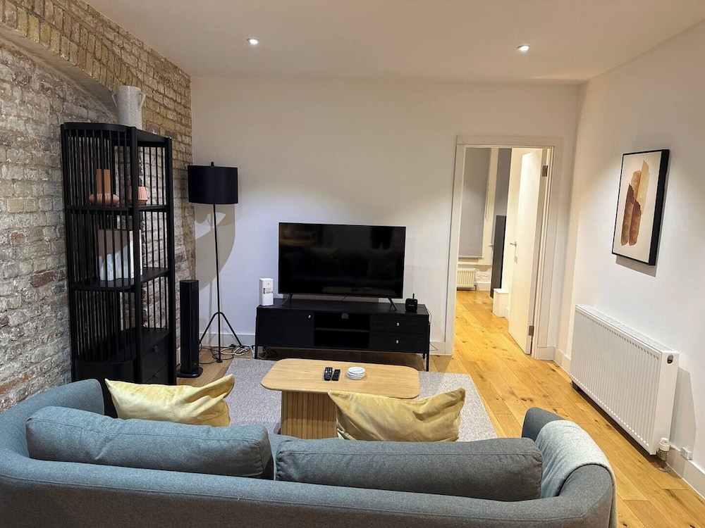 Citylink Central Flat 4