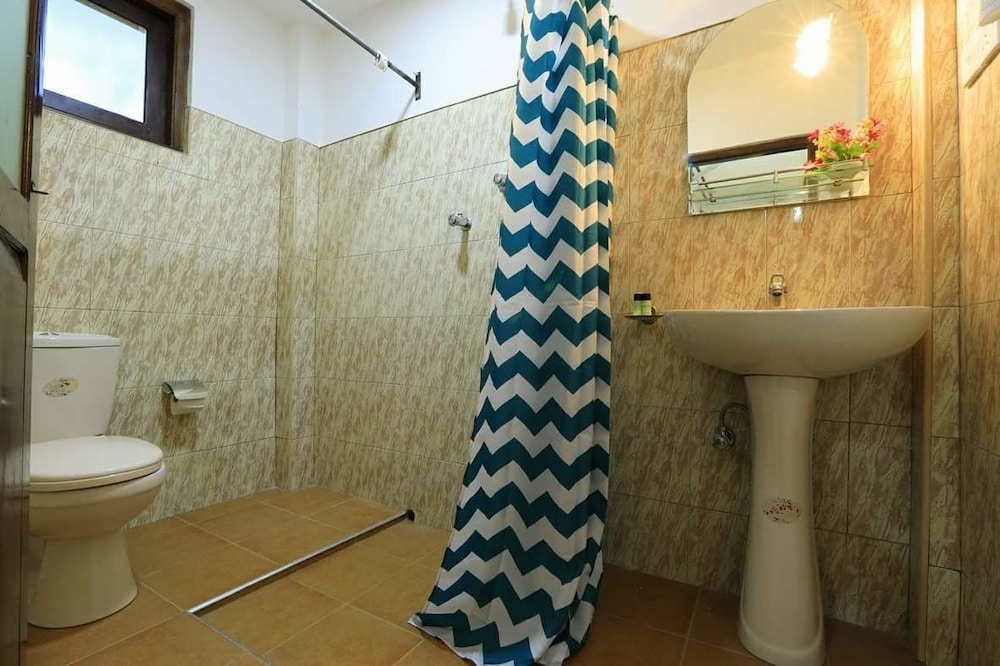 Photo 9