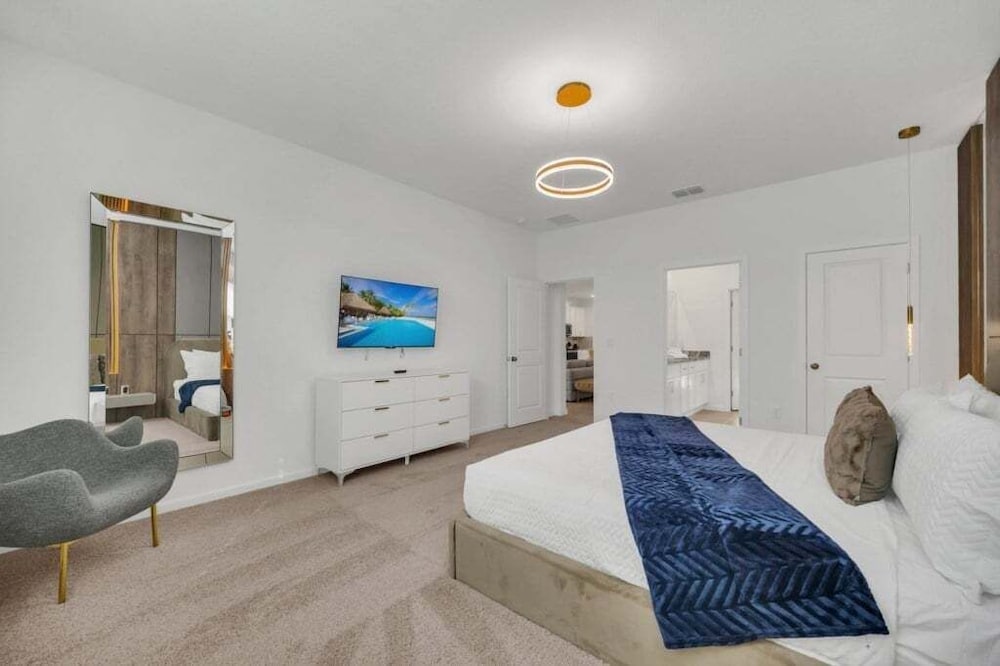 Private Pool, Spa, Movie Theater Room For Family! 7 Bedroom Villa