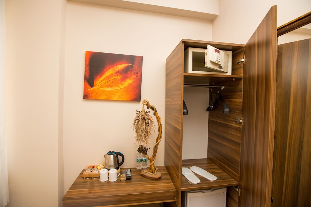 Corner Garden Otel - Image 35