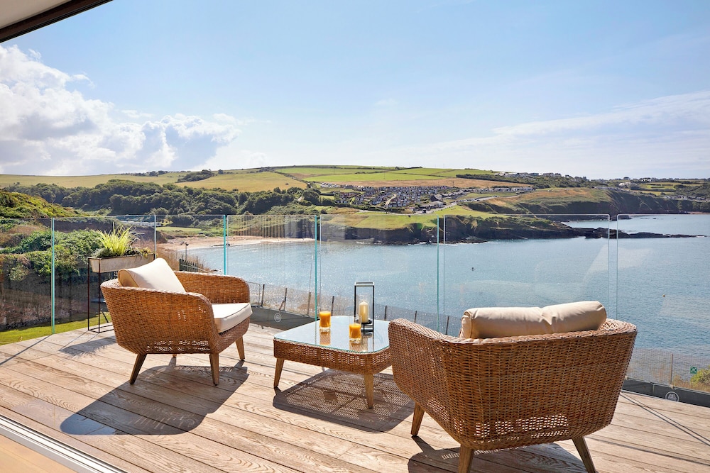 Bovisand Harbour by Smart Welcomes