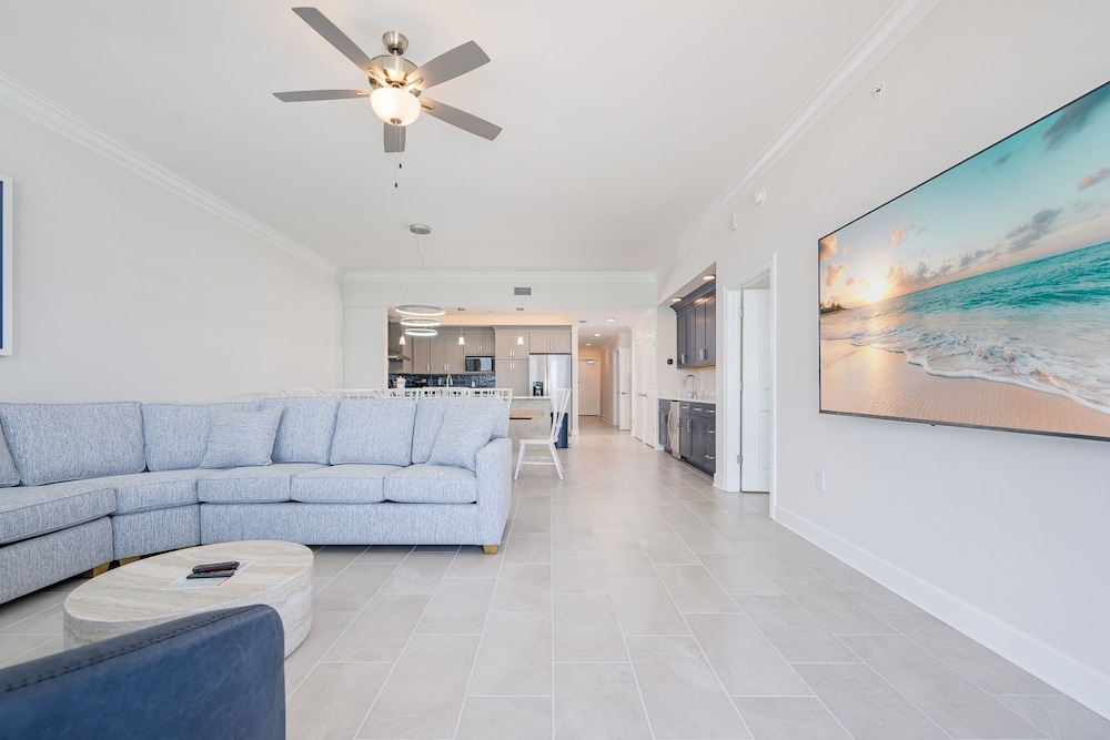 Phoenix Gulf Shores Ii 1403 3 Bedroom Condo