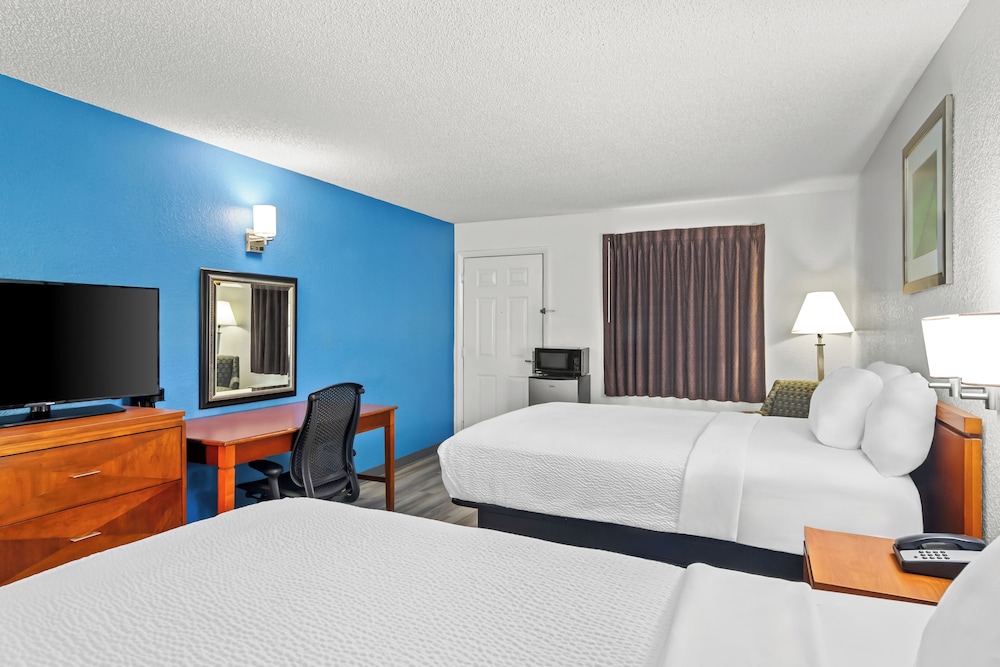 Homestay Inn & Suites