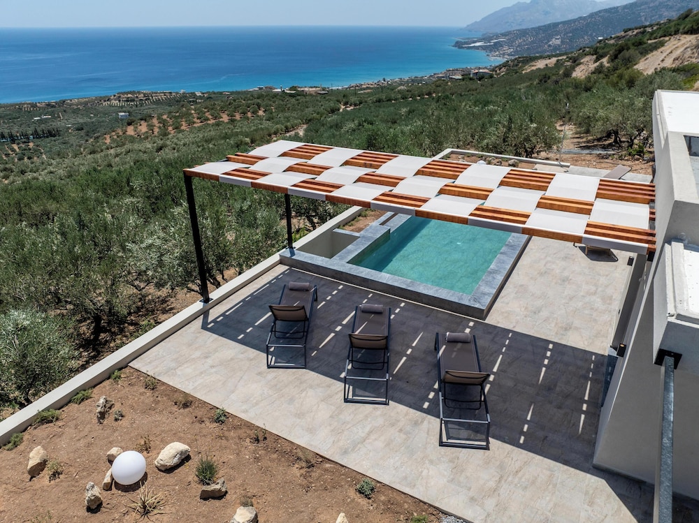 Villa Keras With Sea View