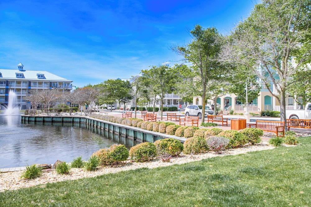 Ocean City Condo w/ Pool & Private Beach Access