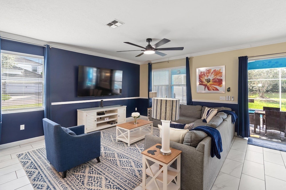 Championsgate Resort Vacation Pool & Spa Home With Resort Clubhouse Amenity Access 8 Bedroom Home