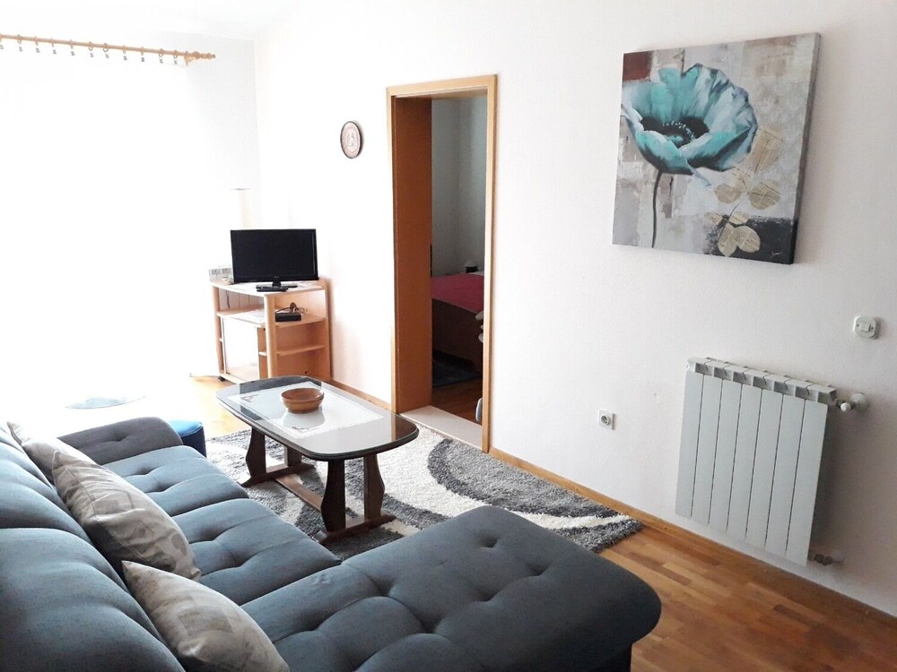 Vesna - 40 m From Pebble Beach - A2 view 3