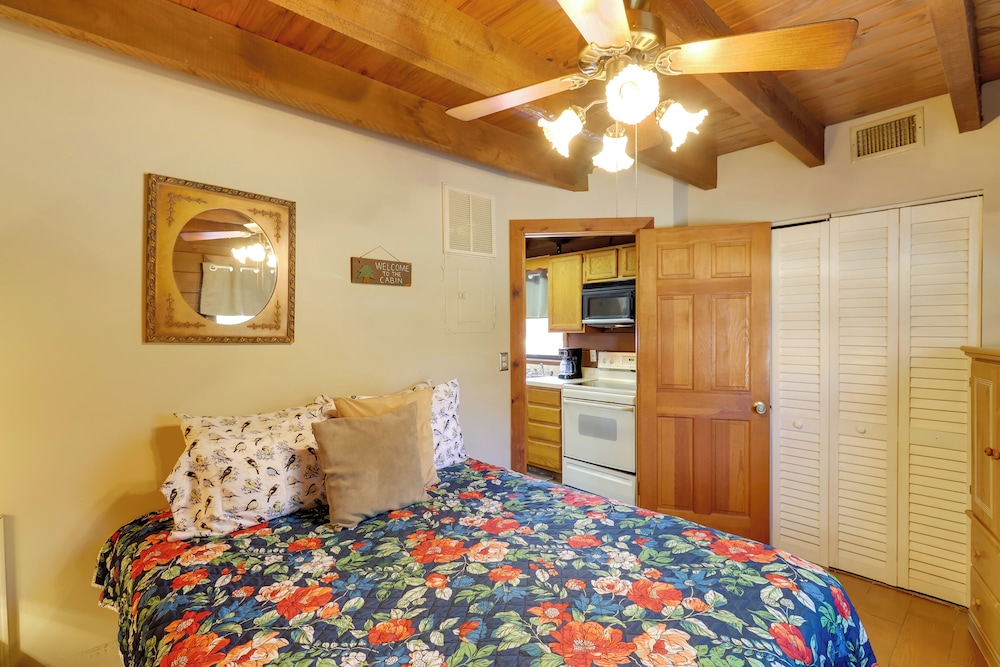 Lake Okeechobee Cabin w/ Boat Launch & Patio
