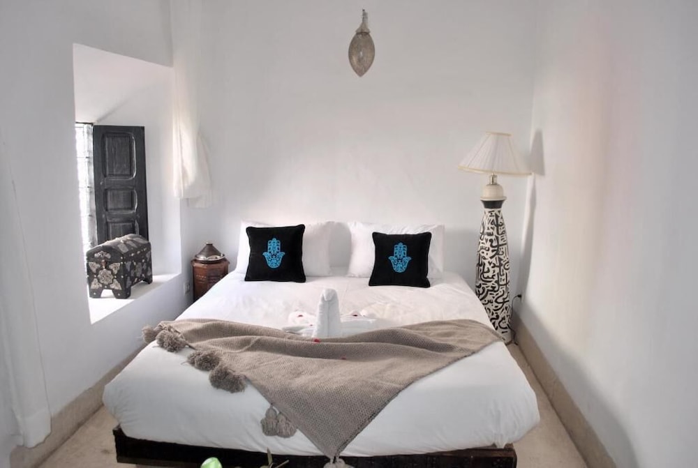 Riad Essaada