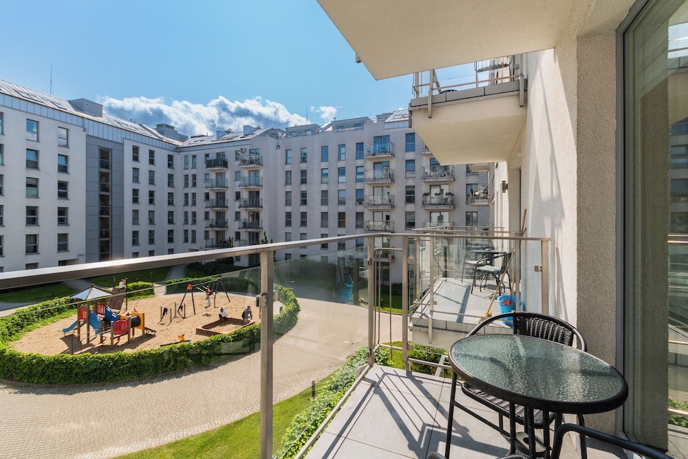 Amber Port 12B by Grand Apartments