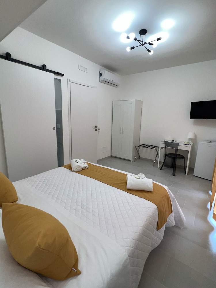 Vida Rooms