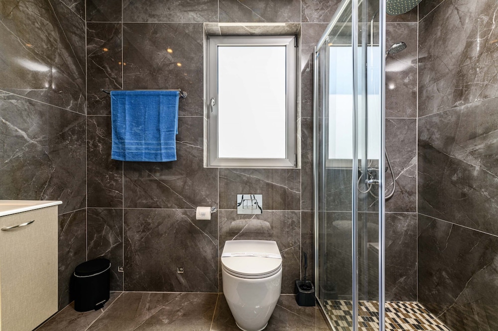 Mylos Lifestyle Seaview Villa 15