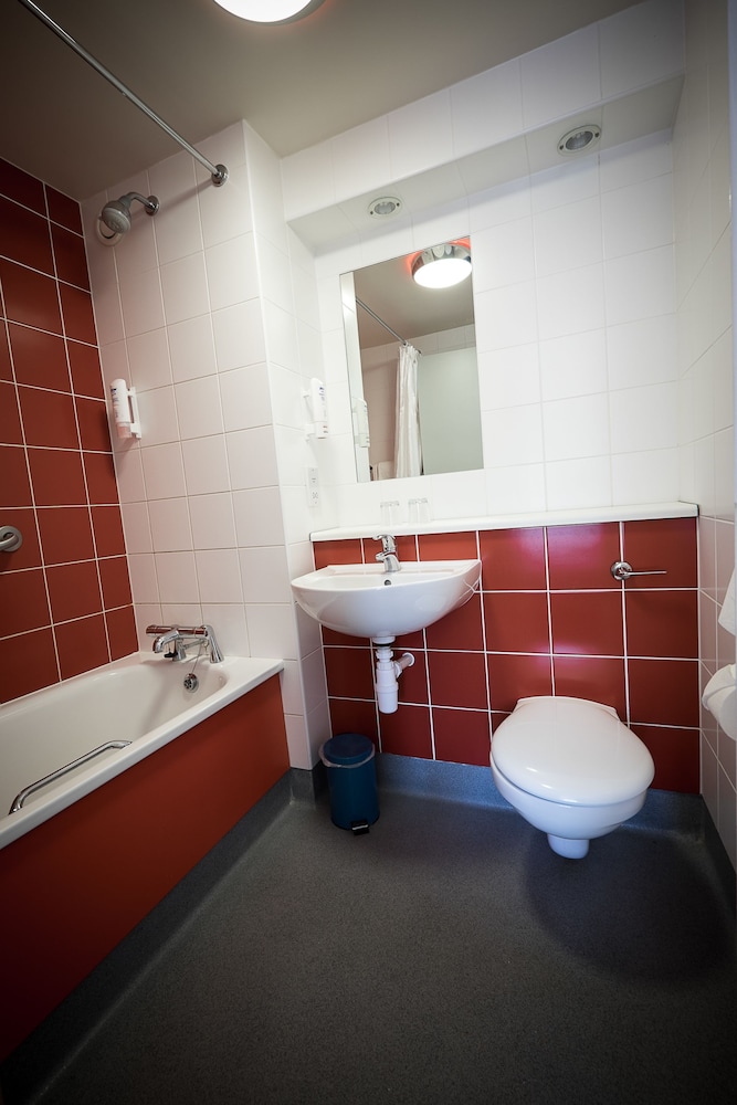 Limerick Vacations - Travelodge Hotel Limerick Ennis Road - Property Image 10