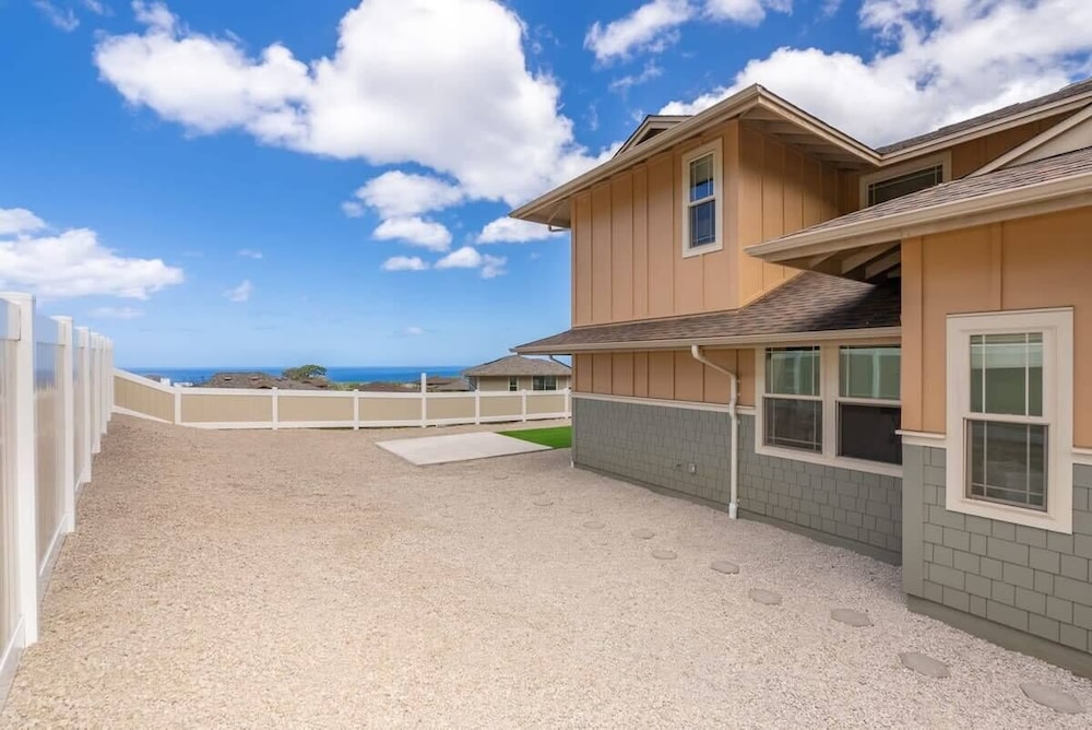 @ Marbella Lane - Stylish House + Impressive Views