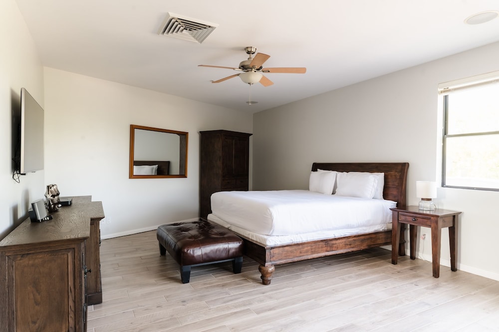 Ivory II By Avantstay Gorgeous Spacious Home w Views Close To Old Town